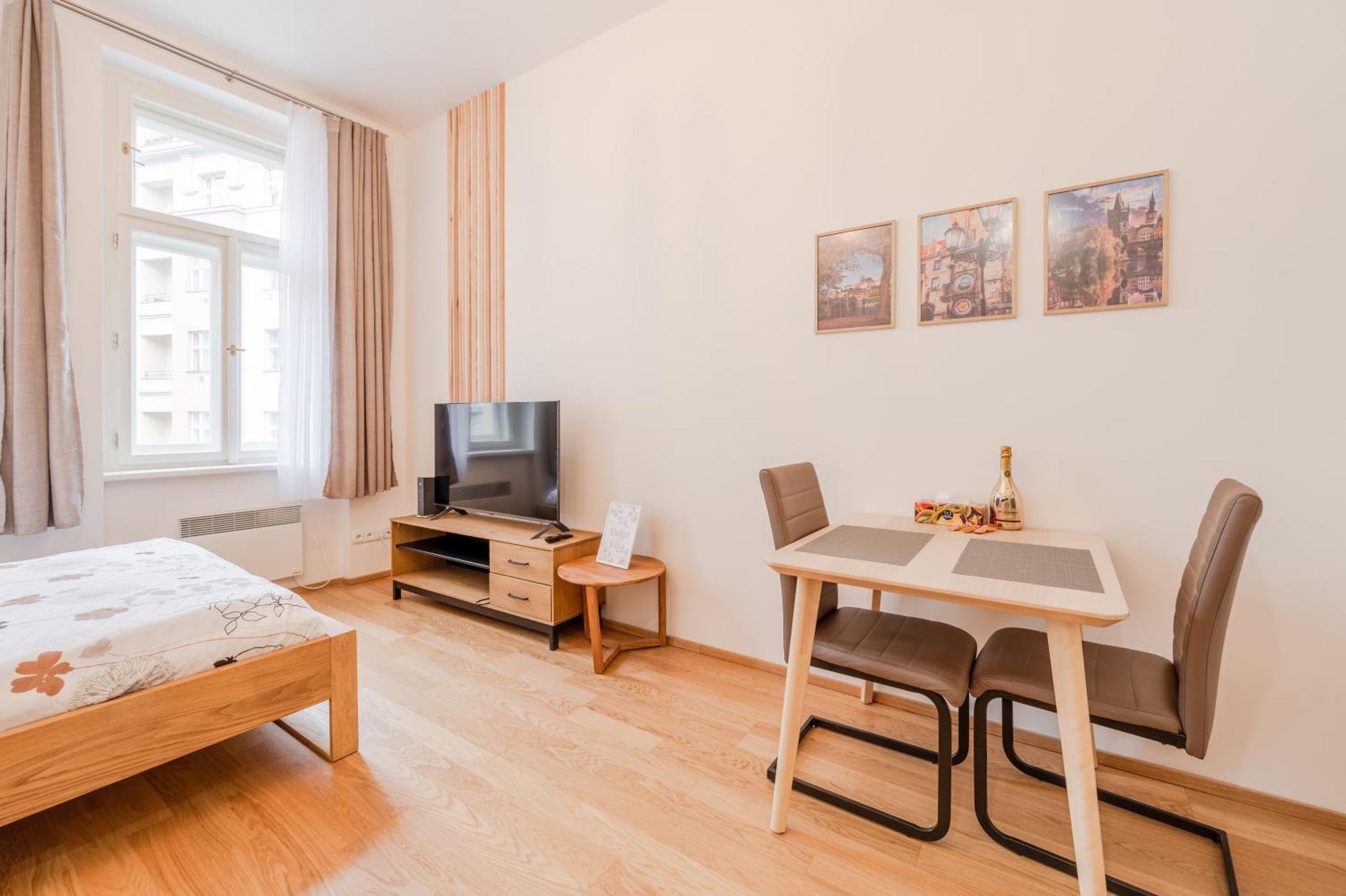 Seifertova Apartments By Willstay Praga Esterno foto